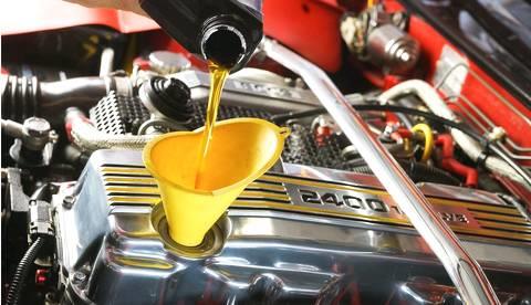 潤滑油檢測，水分含量指標是關(guān)鍵